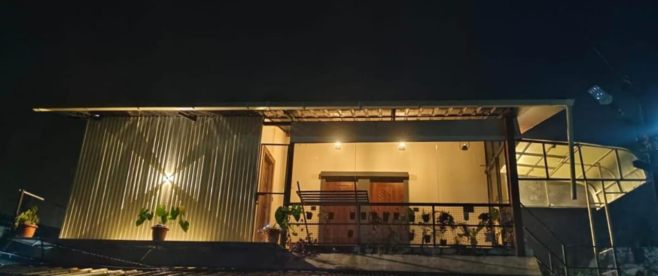 Birdwing Cottage, مونار المظهر الخارجي الصورة